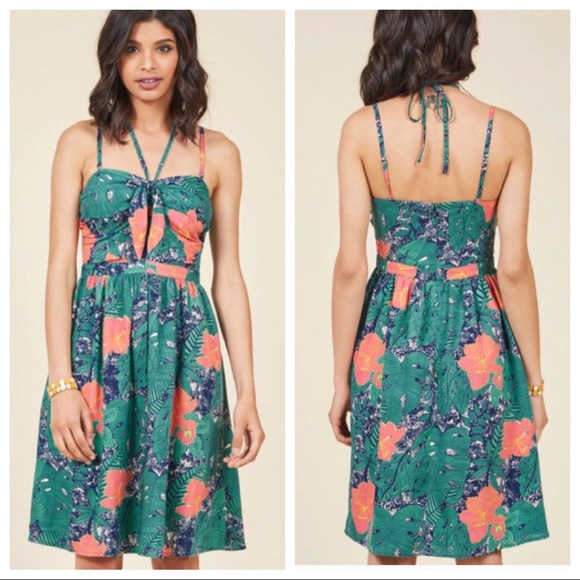 Modcloth Dresses & Skirts - NEW ModCloth Guests Welcome Dress Plus 2X MultiWay